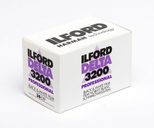 Ilford delta 3200 iso 36 - 3200,